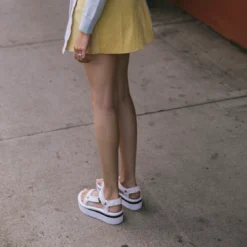 Teva Women Flatform Universal Mesh Print Bright White -Teva Verkoopwinkel Teva S19 W 1102451 FlatformUniversalMesh BRWH 4474 SH